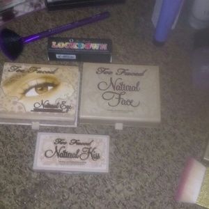 Too faced bundle